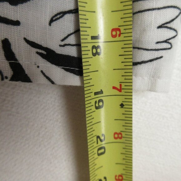 Harve Bernard Black and White Linen Blouse Size L Abstract Floral - Picture 15 of 16